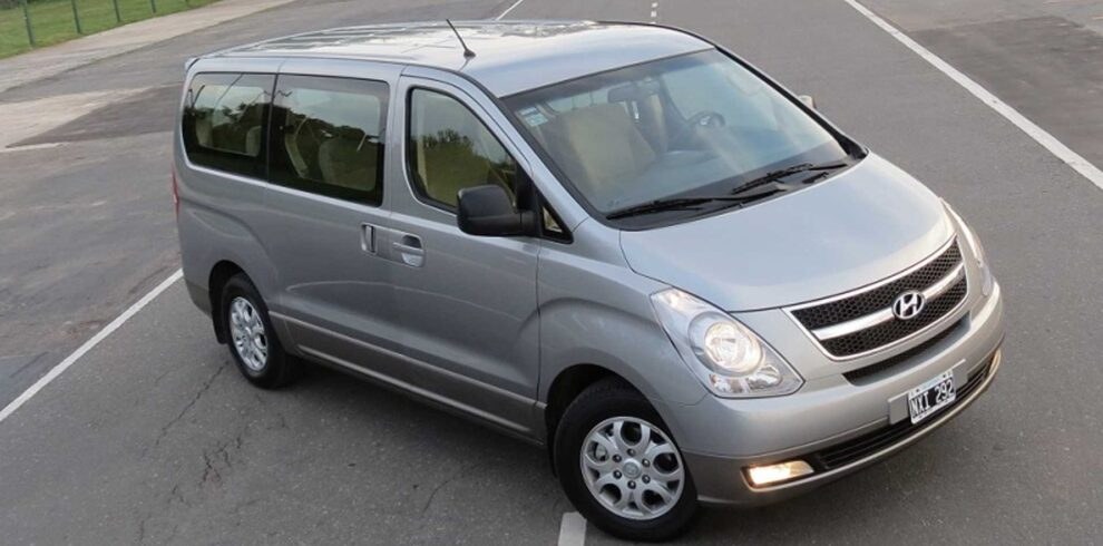Hyundai H-1 — Standard transfer vehicle